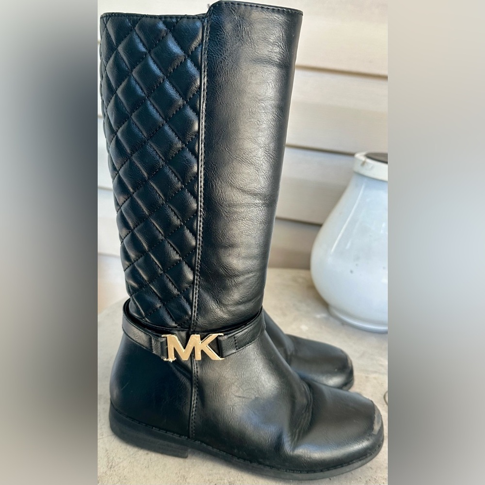 Girls Michael Kors boots see pics!!